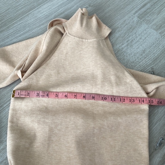 Alice + Olivia | Jeremy Tank with Shrug in Oatmeal - NWOT - Picture 6 of 7